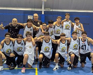 Basket-Aranjuez_Infantil-Masculino-negro